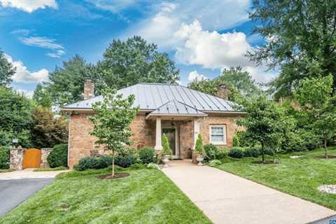 Historic Cottage in Ednam For Sale – Charlottesville Realtor Toby Beavers