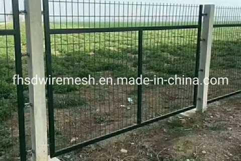 Green Vinyl Coated Wire Fencing