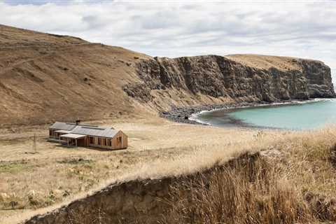 10 New Zealand Homes That’ll Inspire a Trip to the Edge of the Earth