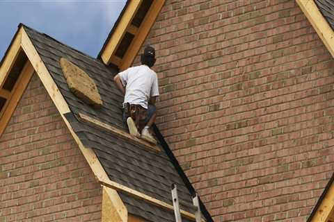 Painting Your House Roof In Houston: Why You Should Hire A Roofing Contractor?