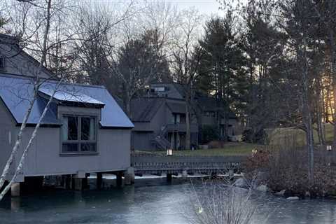 Farmington Woods Condos For Sale | Avon Gated Community | CT Homes For Sale