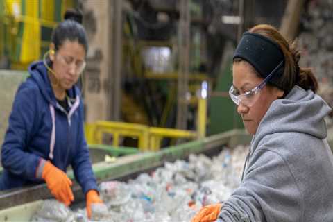 Reducing Waste and Increasing Recycling in Indianapolis: An Expert's Guide