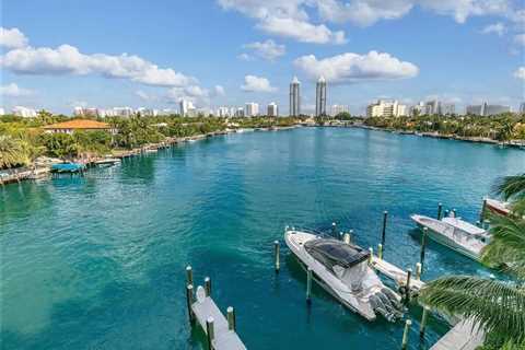 Navigating the Future of Real Estate at Ritz-Carlton Residences Miami Beach