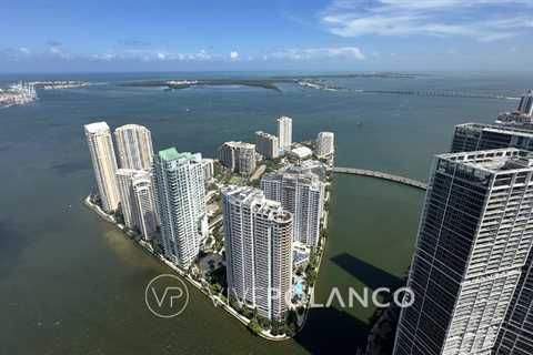 Cómo Seleccionar Condominio En Aston Martin Residences