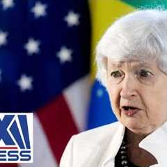 ''Spoken like a true elitist'': Economist torches Yellen''s new Fed prediction