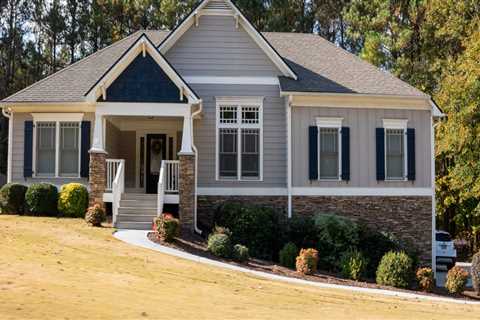 Sustainable Drainage Solutions: Hiring A Rain Gutter Contractor For Your Knoxville Green Home