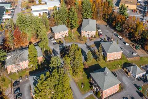 The Ultimate Guide to Housing Options in Derry, New Hampshire