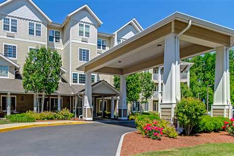 Retiring in Derry, New Hampshire: Exploring Active Adult Communities