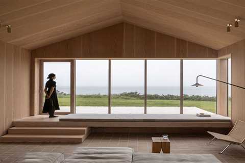 This Minimalist Summerhouse Refreshes 1950s Danish Modernism