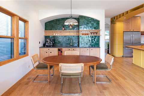 Before & After: Their Chicago Bungalow Needed a Magic Transformation—and They Pulled Off the..