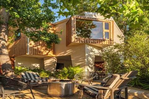 Budget Breakdown: What Has Three Legs and 1,029 Square Feet? This $335K Backyard Addition